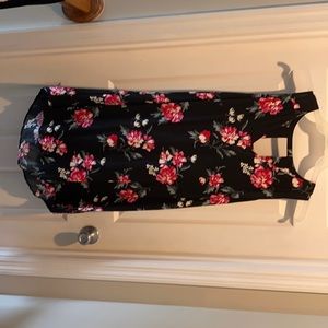 Old Navy XL keyhole floral dress